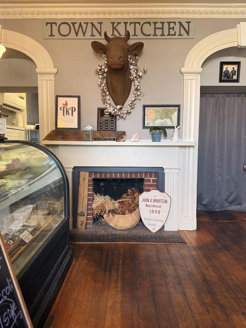 Town Kitchen & Provisions